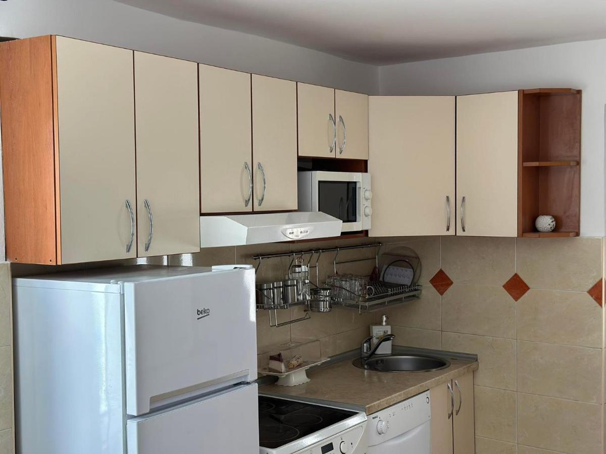 Apartmani Emily & Jully Nikšić Eksteriør bilde