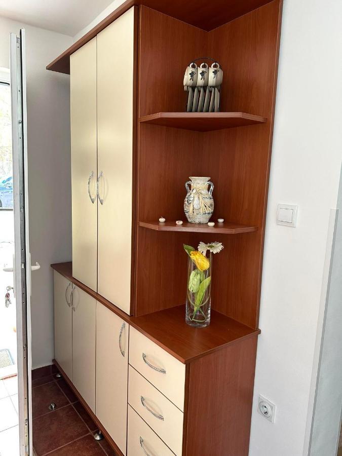 Apartmani Emily & Jully Nikšić Eksteriør bilde