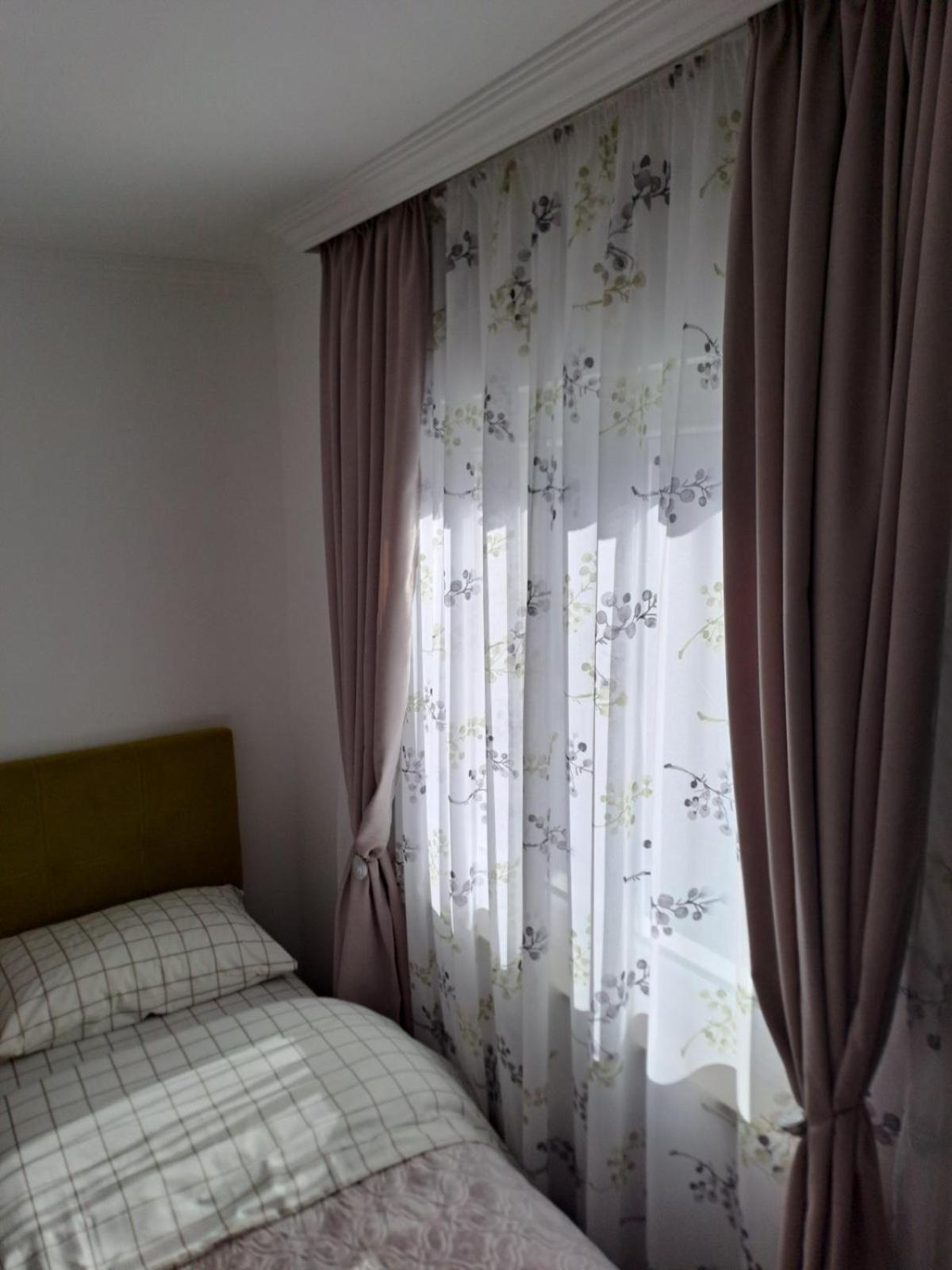 Apartmani Emily & Jully Nikšić Eksteriør bilde