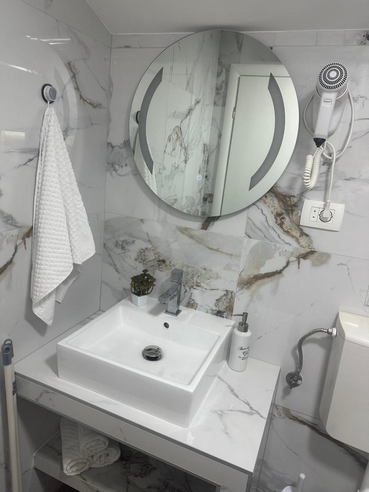 Apartmani Emily & Jully Nikšić Eksteriør bilde