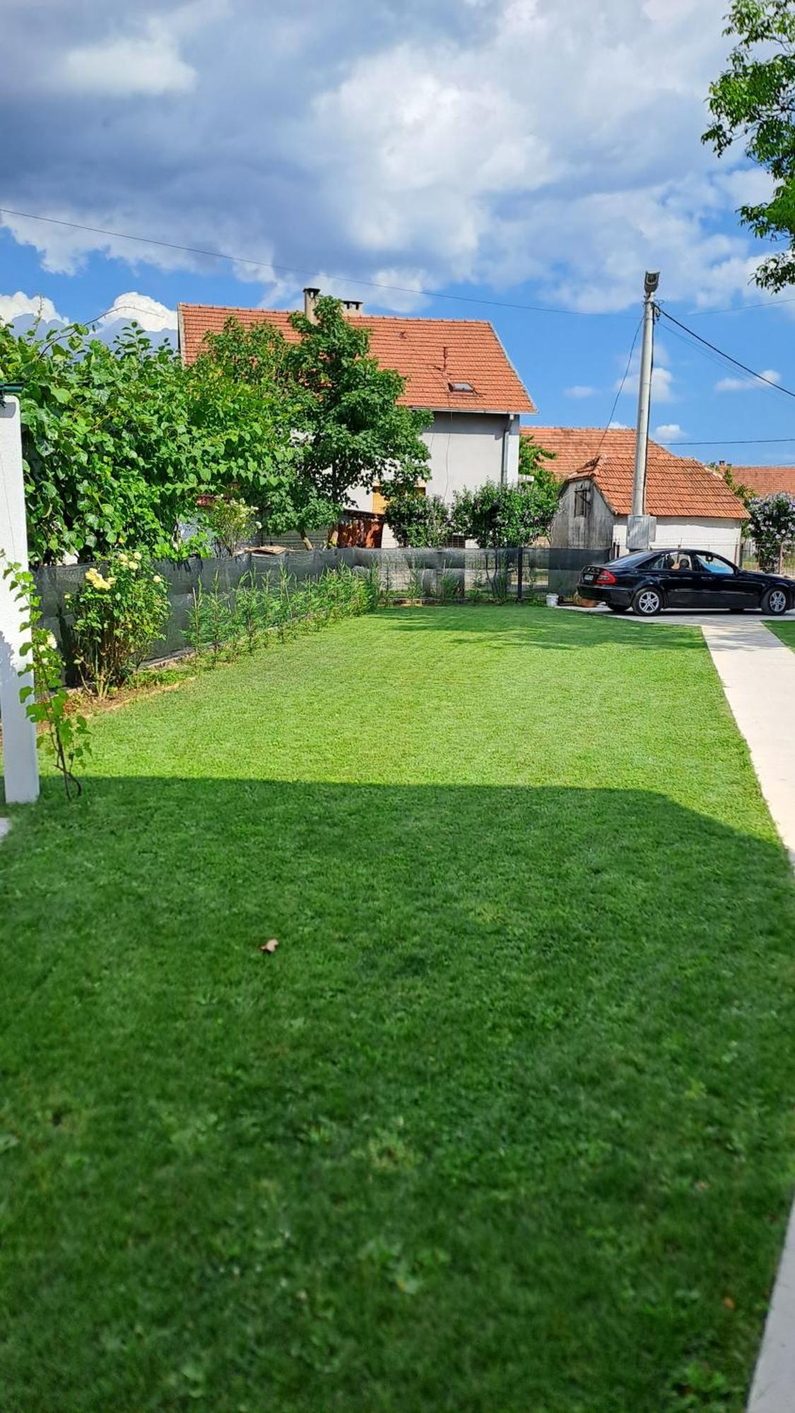 Apartmani Emily & Jully Nikšić Rom bilde